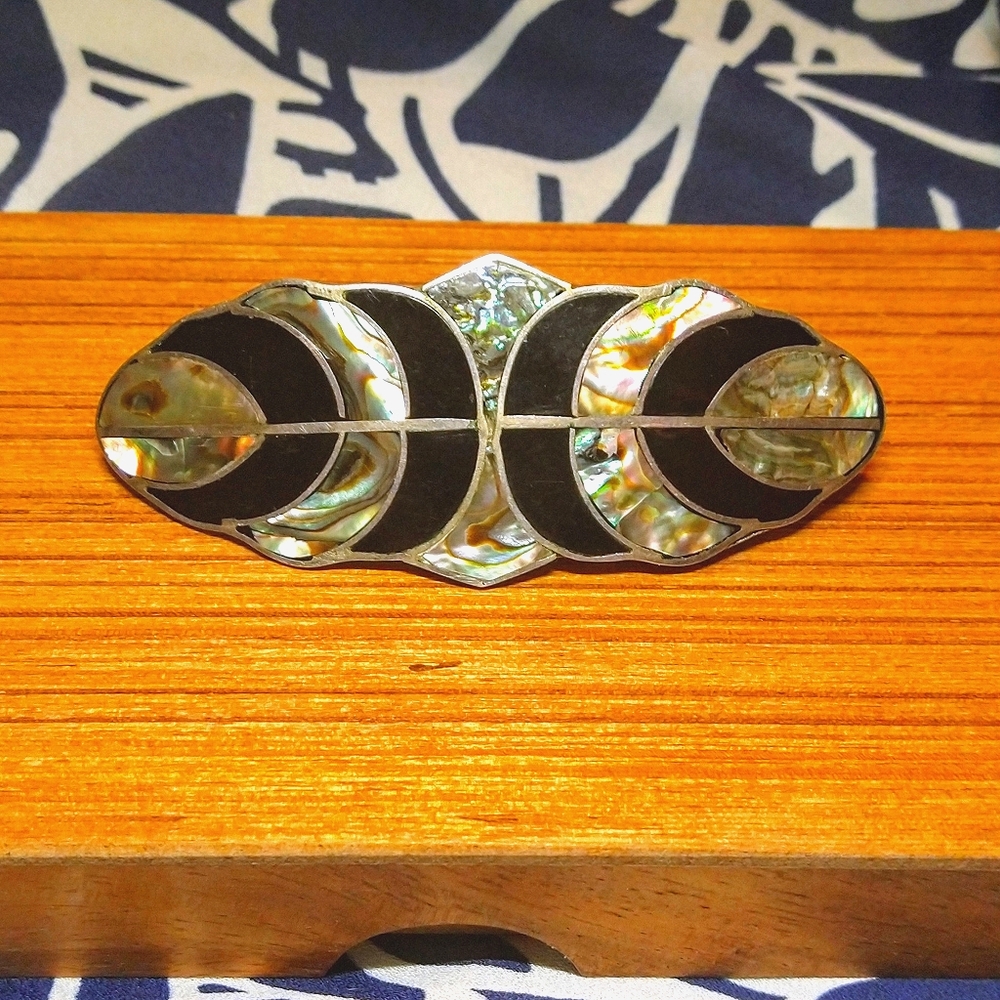 Hair Accessory-Barrette-Abalone-Mexico-Unique